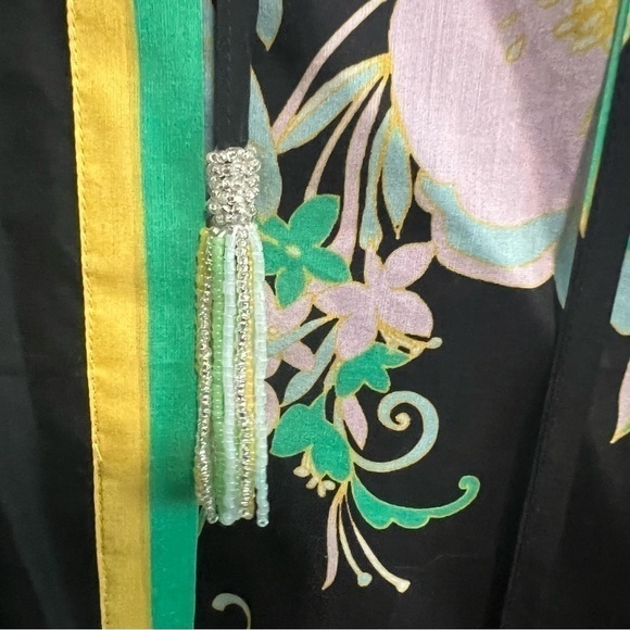 Kobi Halperin
Christine Printed Tie Neck Blouse Just Like New Condition - Picture 6 of 6